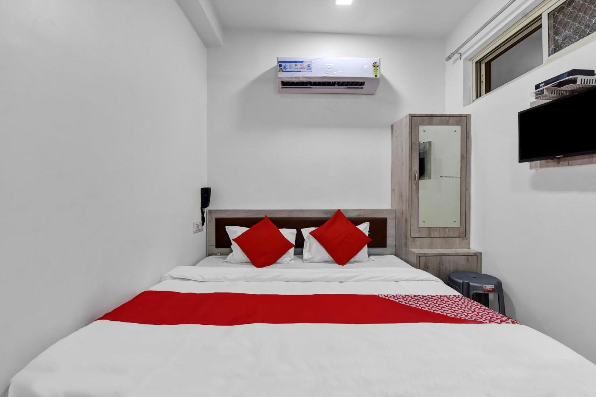 Hotel O Grand L M 阿杰梅尔 外观 照片